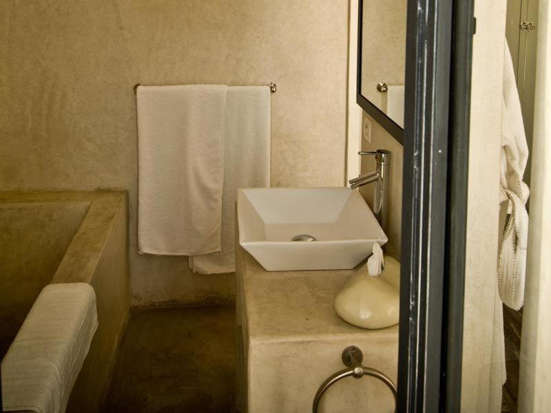 Riad First Marrakesh Habitación foto